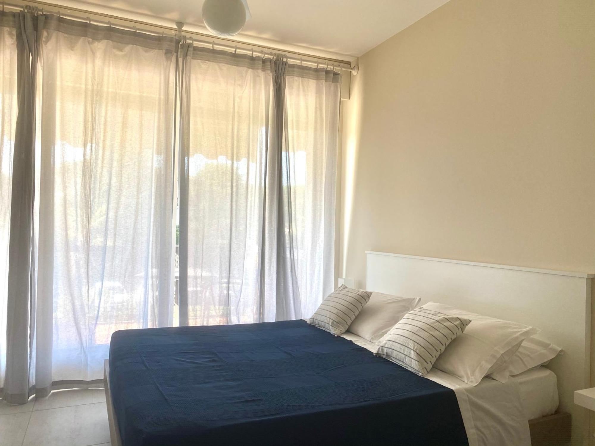 Jolly Apartments Sirmione Pokoj fotografie